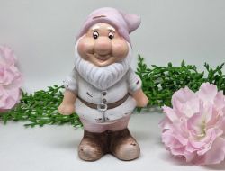  13cm-es, aranyos vintage ruhs kerti man, kerti trpe: mlyva sapks-szrke kabtos