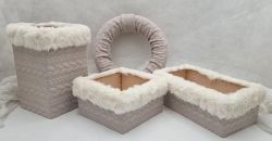  4 darabos fonott mints szett: 3db kocka, tglalalp, s magas fa doboz anyaggal-szrmvel bevonva + 1db koszoralap: bzs